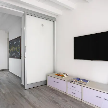 Апартаменты Urban Palartment *